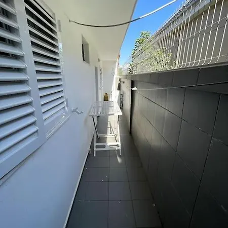 Cozy 5-bed With Balcony بيت للعطل *